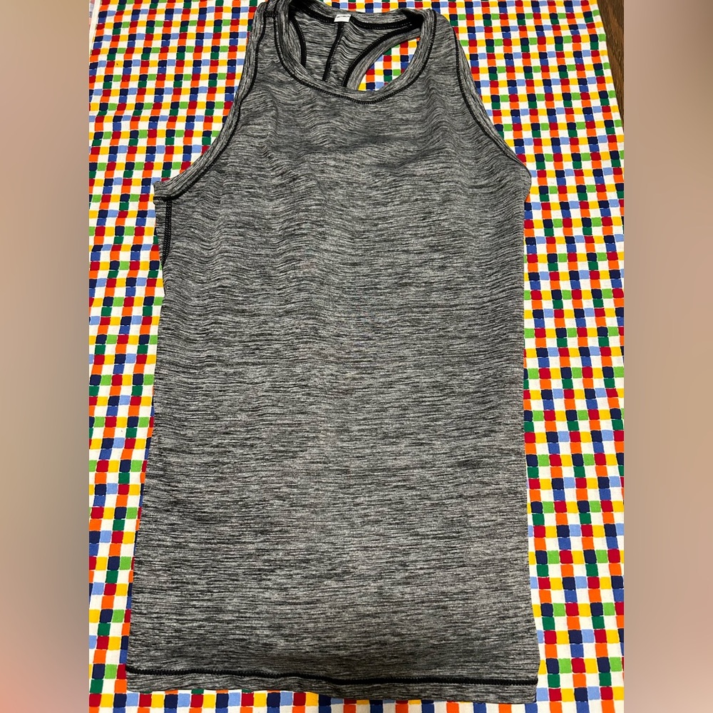 Womens Lululemon tank M